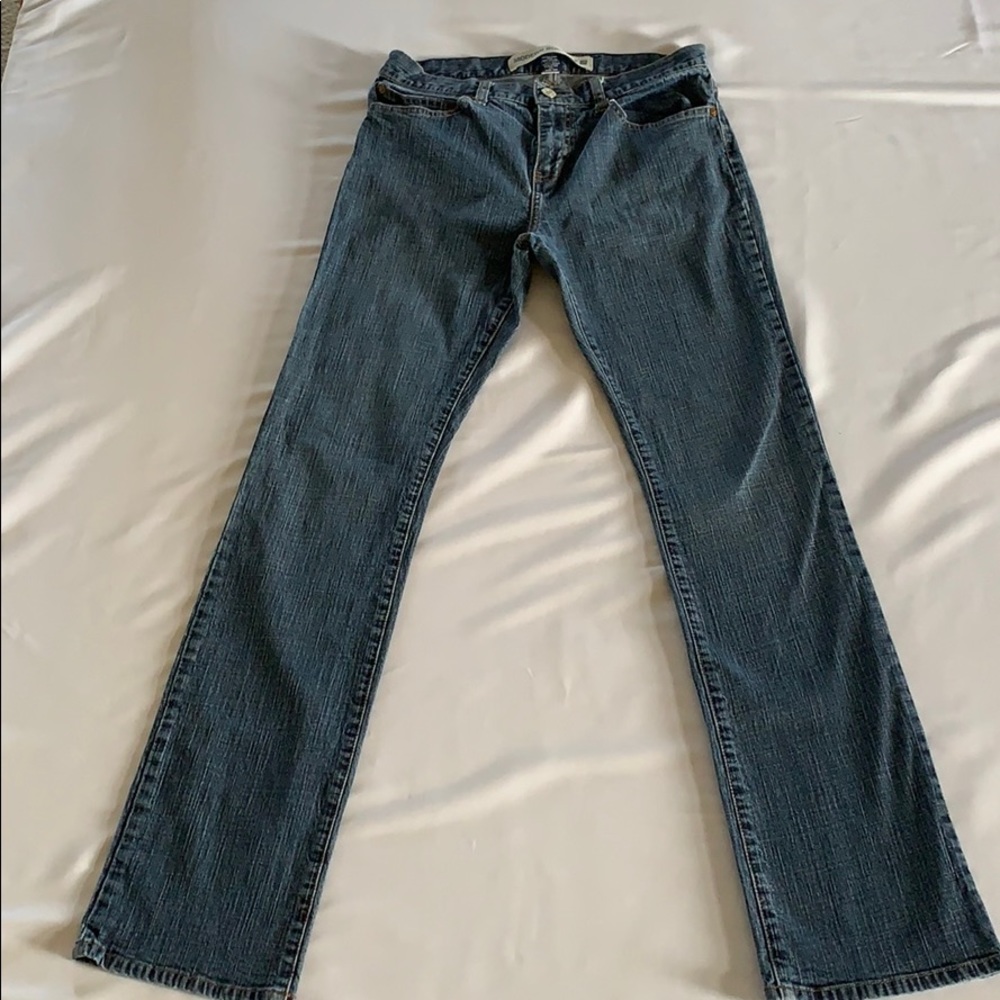 Gap modern boot cut Women’s stretch jeans